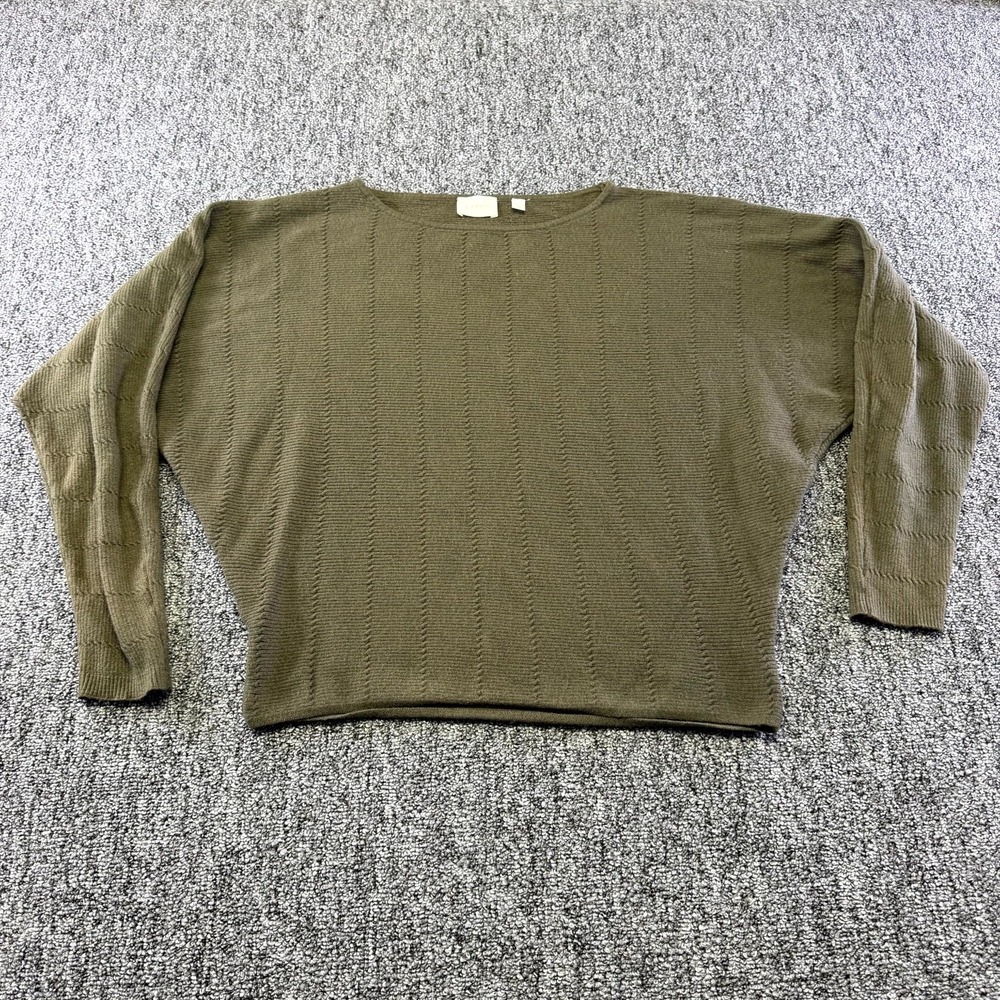 Cyrus Knitted Sweater Womens Medium Olive Green Long Sleeve Winter Crew Neck